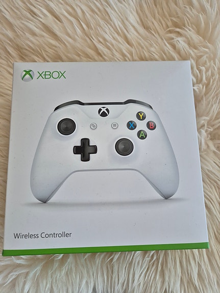 Xbox langaton ohjain valkoinen