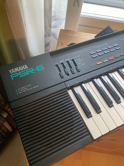 Yamaha PSR-6