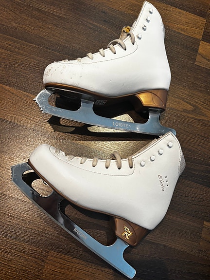 Risport Electra Light -taitoluistimet