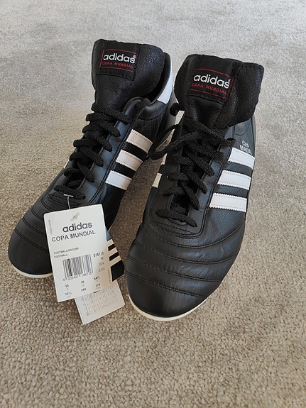 Adidas Copa Mundial jalkapallokengät koko 44⅔