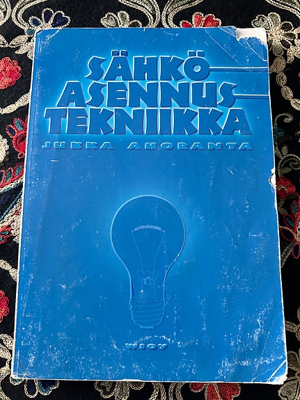 Jukka Ahoranta - Sähköasennustekniikka (2009)