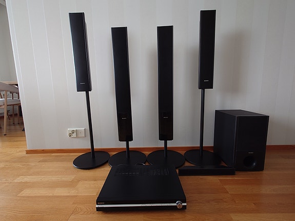 Sony HT-SF1300 kotiteatterijärjestelmä