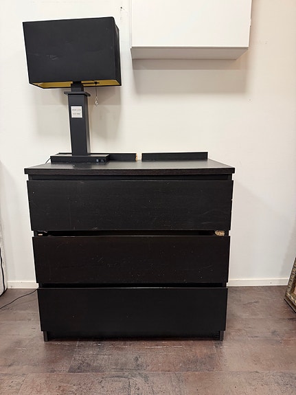 Ikea Malm lipasto