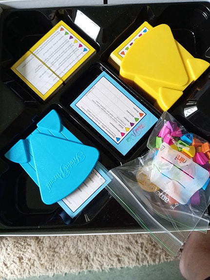 Trivial Pursuit perhepainos lautapeli
