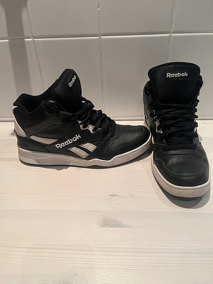 Reebok tennarit