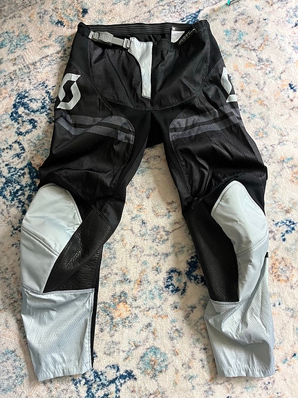 Käyttämättömät Scott Series 350 -motocross housut