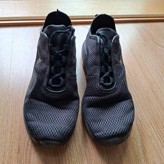 Lenkkarit 41 Nike Air Max