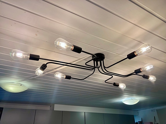 Industrial ceiling lamp, suuri kattovalaisin