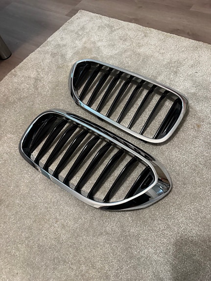 BMW munuaiset kromi/musta
