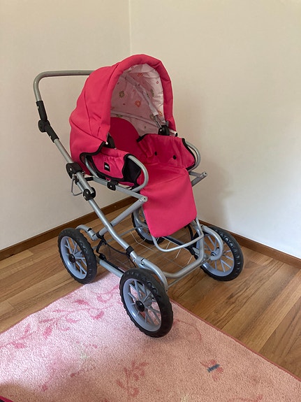 BRIO nukenvaunut ja kantokoppa pinkki