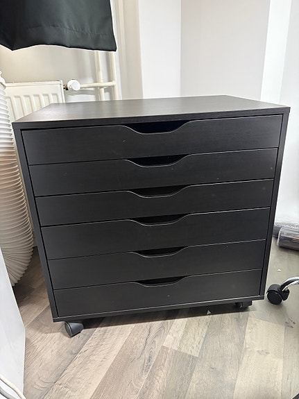Alex laatikosto + pyörät, mustanruskea 67x66x48
