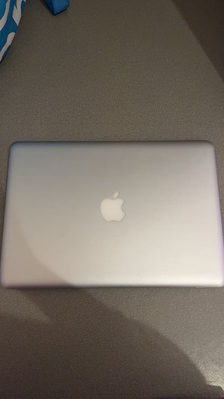 Apple MacBook Pro 13