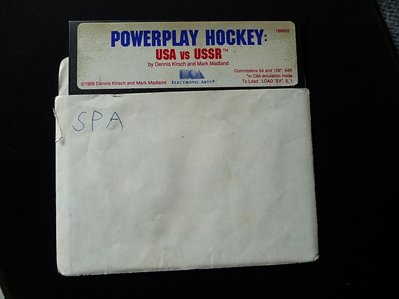 Commodore 64 - Powerplay Hockey USA vs USSR - 5.25" disk