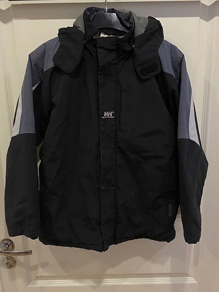 Helly Hansen toppatakki 152