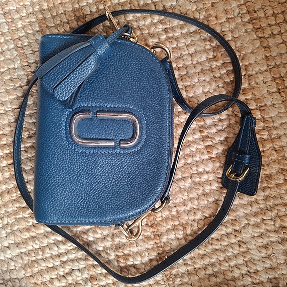 Marc Jacobs crossbody laukku