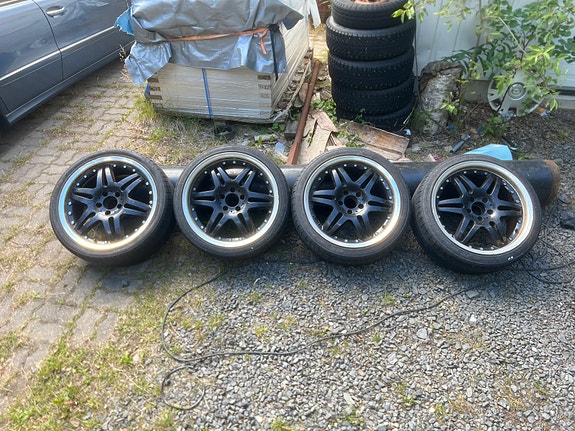 Vanteet renkailla 5x112 18”