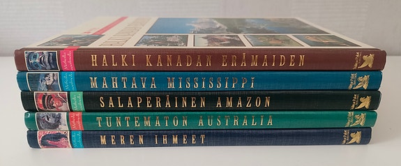 Matkalla maailmalla kirjoja