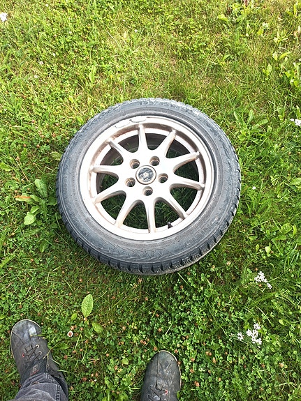 Volvo s40 renkaat ja vanteet