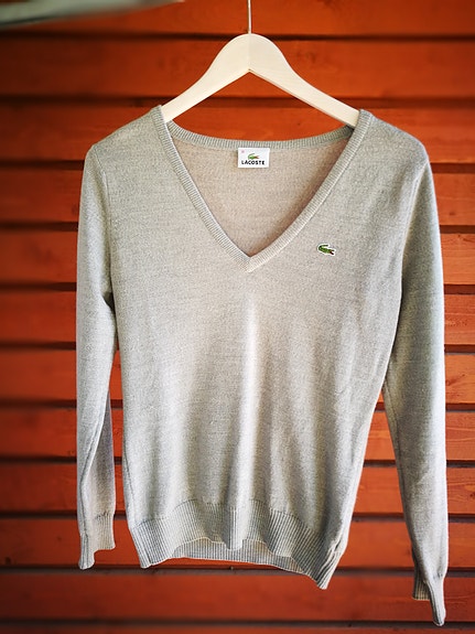 Lacoste harmaa neule M