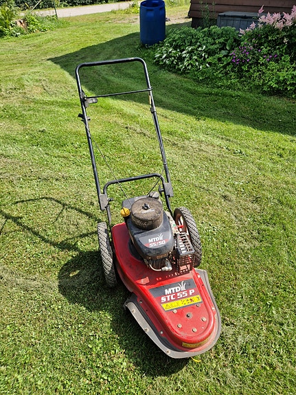 Ruohonleikkuri/niittotrimmeri MTD STC 55