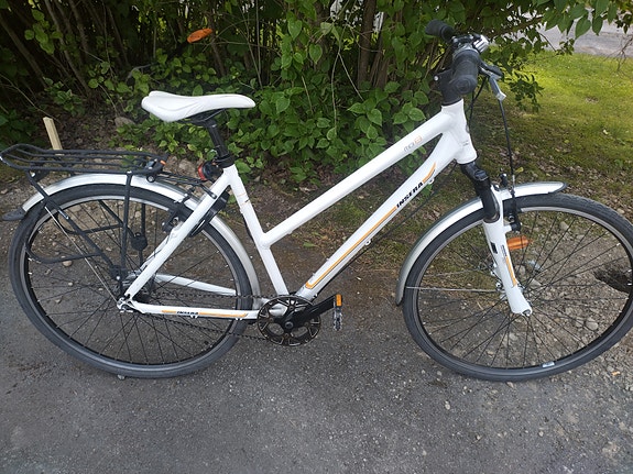 Insera naisten 28 hybridipyörä 52 cm 28" valkoinen
