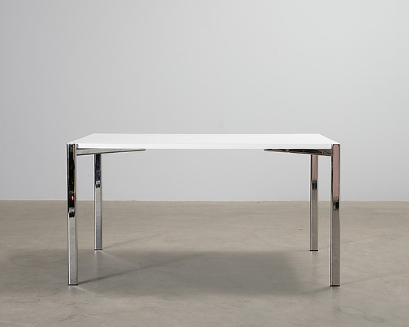 Artek Kiki ruokapöytä 140 cm valkoinen