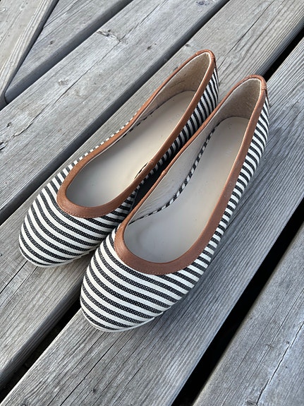 Pier One raidalliset ballerinat koko 42