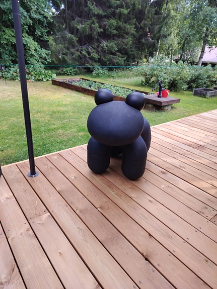 Eero Aarnio Pony Musta