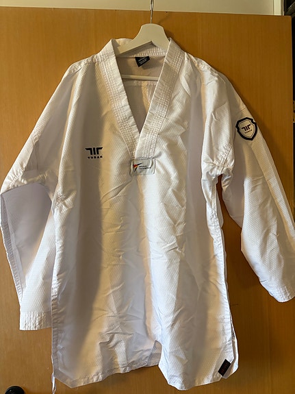 Tusah taekwondo puku