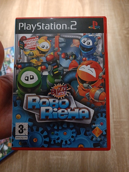 Ps2 buzz robo rieha