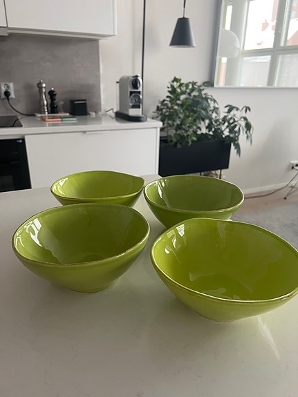 Syvät lautaset x4