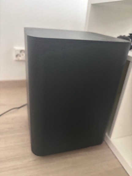 JBL soundbar ja subwoofer