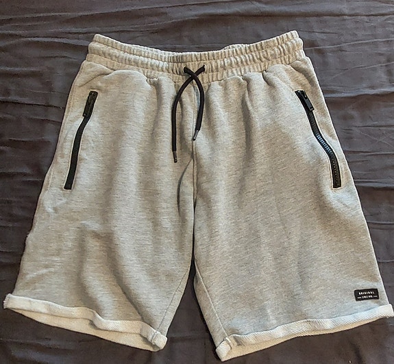 Kappahl shortsit koko 170