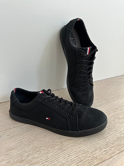 Tommy Hilfiger miesten kengät