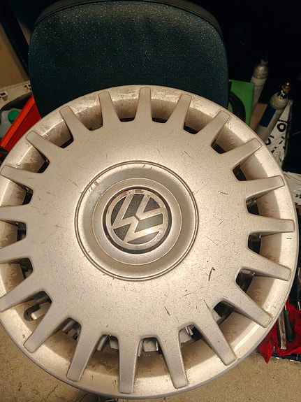 VW 15 tuuman pölykapselit