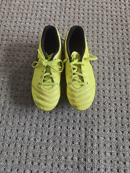 Myydään Nike Tiempo nappikset