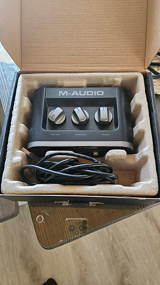M-audio fast track usb-äänikortti