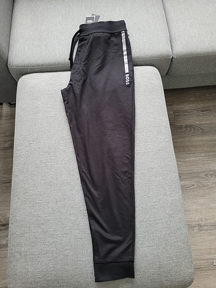 Hugo Boss miesten collegehousut L-koko musta