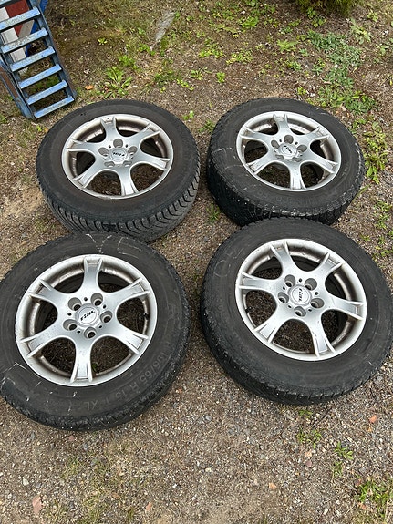 15” Rial vanteet 4kpl