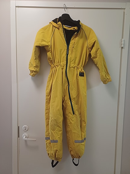 VETSKARIPROJEKTI! Polarn O. Pyret haalari koko 122 keltainen unisex