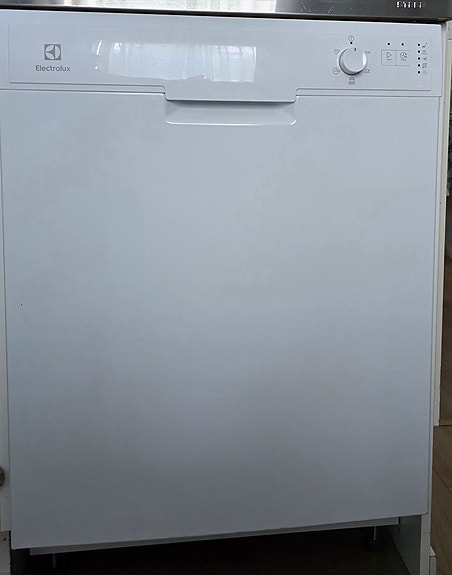 Annetaan Electrolux astianpesukone