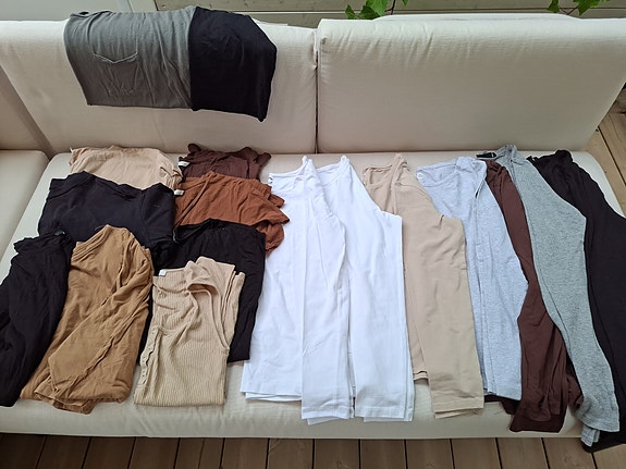 Naisten vaatepaketti M/L