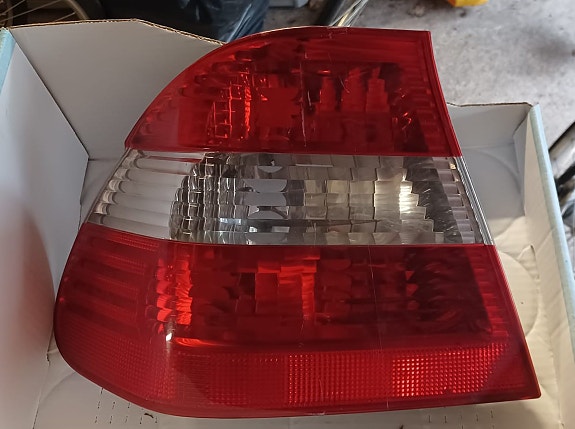 BMW 3 E46 Sedan takavalo vasen