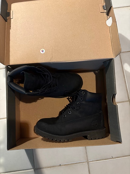 Timberland nahkaiset lasten nilkkurit koko 35 musta unisex
