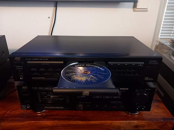 Cd soitin JVC