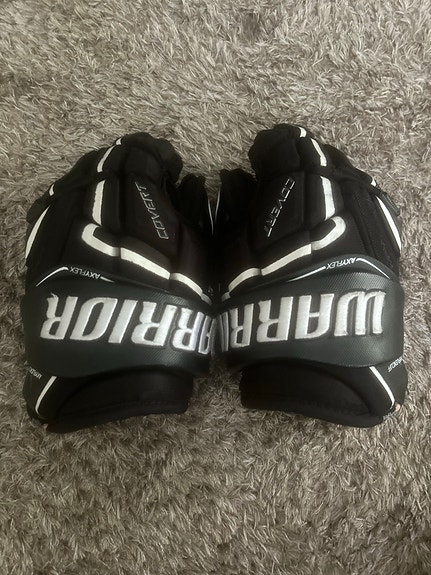 Warrior covert qr 5 pro jääkiekkohanskat