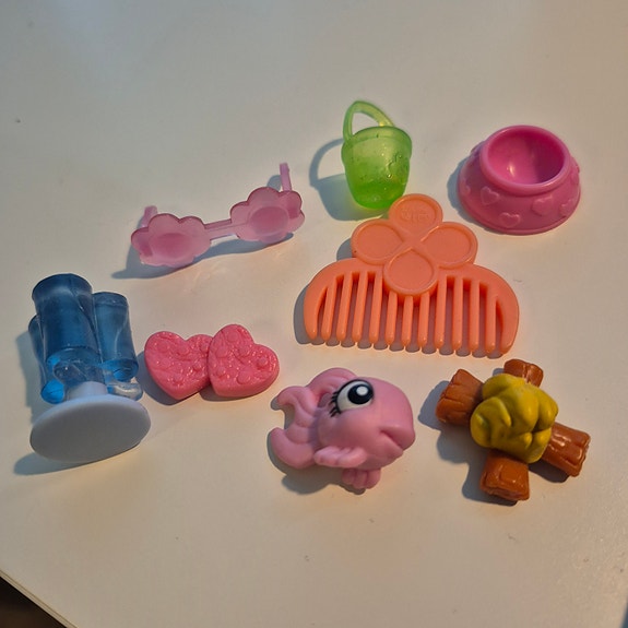 Littlest Pet Shop tavaroita