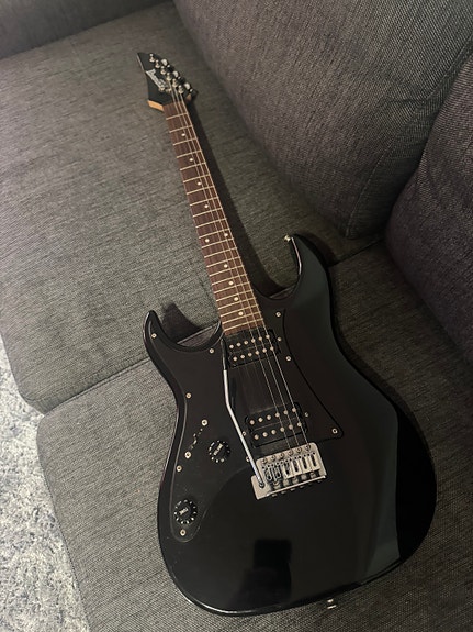 Ibanez GRX20LH sähkökitara musta vasenkätinen