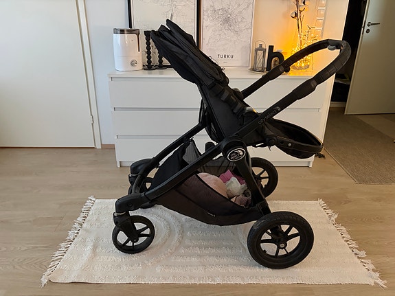 Baby Jogger tuplarattaat musta