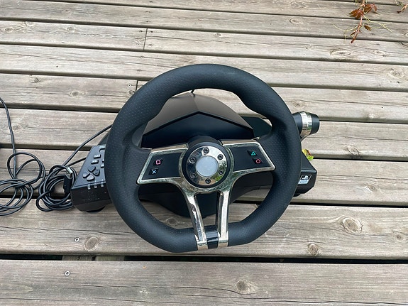 Piranha Racing Wheel PS3 / PS4 / PC + polkimet
